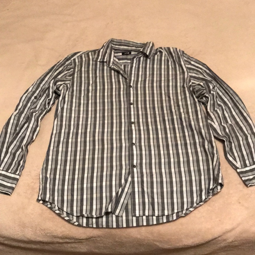 Men’s button down dress shirt